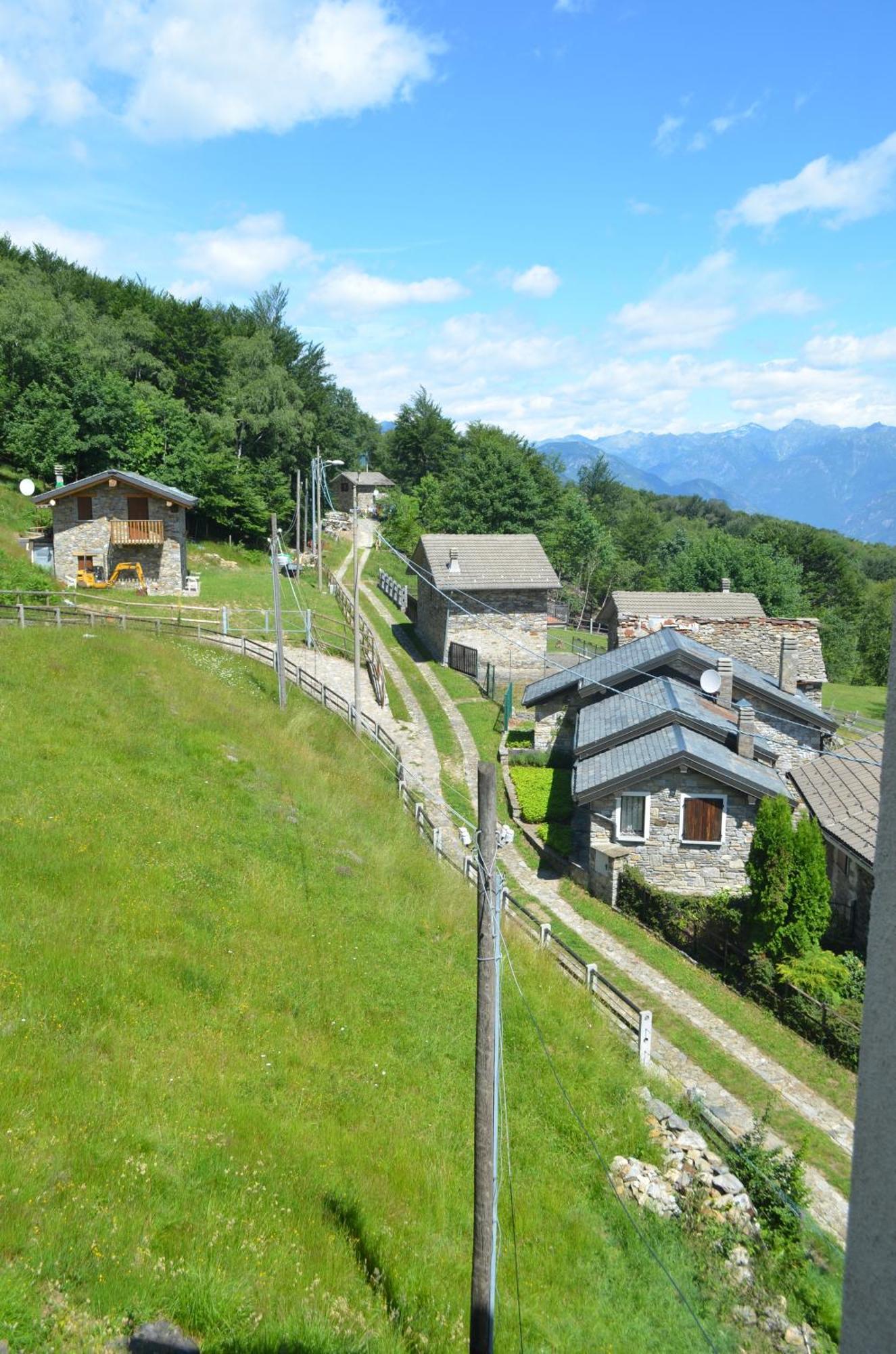 Albergo Diana Tronzano Lago Maggiore Phòng bức ảnh